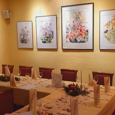 Galeriecafe Und Pension Ambiente تسيتاو المظهر الخارجي الصورة